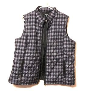 Quilted vest. Black and Gray